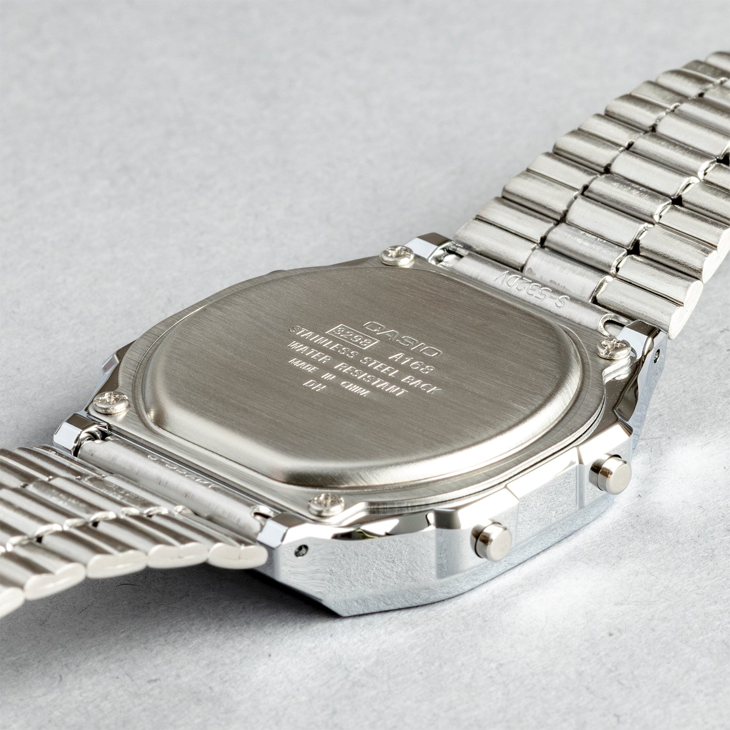 CASIO カシオ A168WA-1W シルバー ブラック文字盤 デジタル ユニセックス 腕時計
