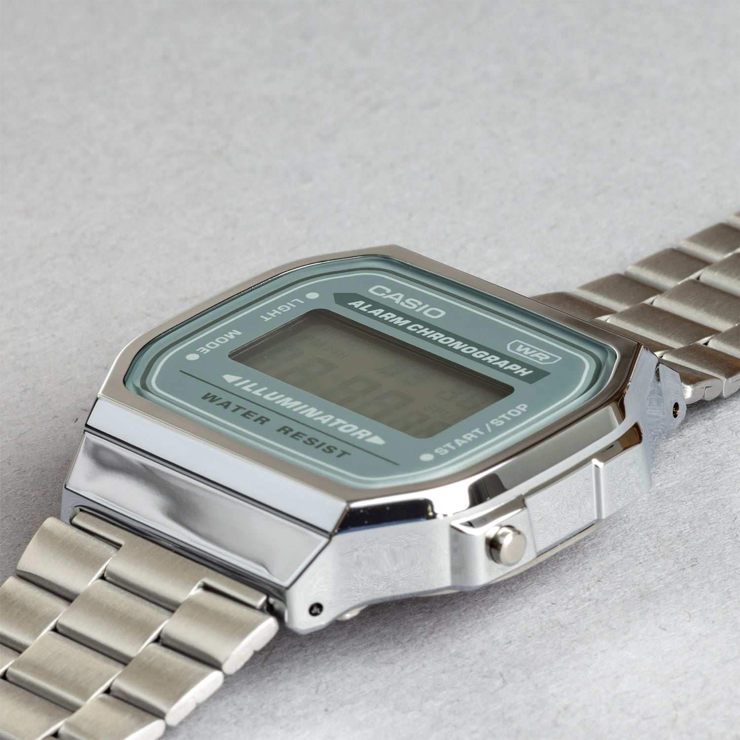 CASIO カシオ A168WA-3A シルバー グリーン文字盤 デジタル メンズ 腕時計 斜め