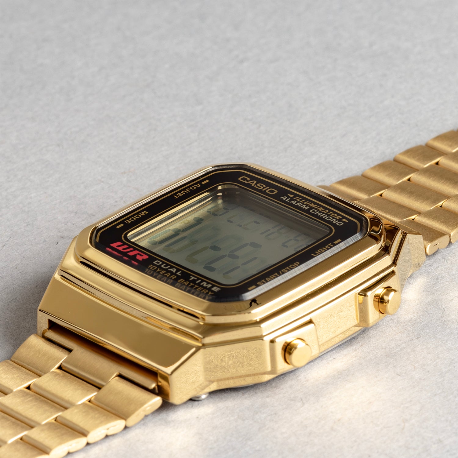 CASIO カシオ A178WGA-1A ゴールド ブラック文字盤 デジタル メンズ 腕時計 斜め