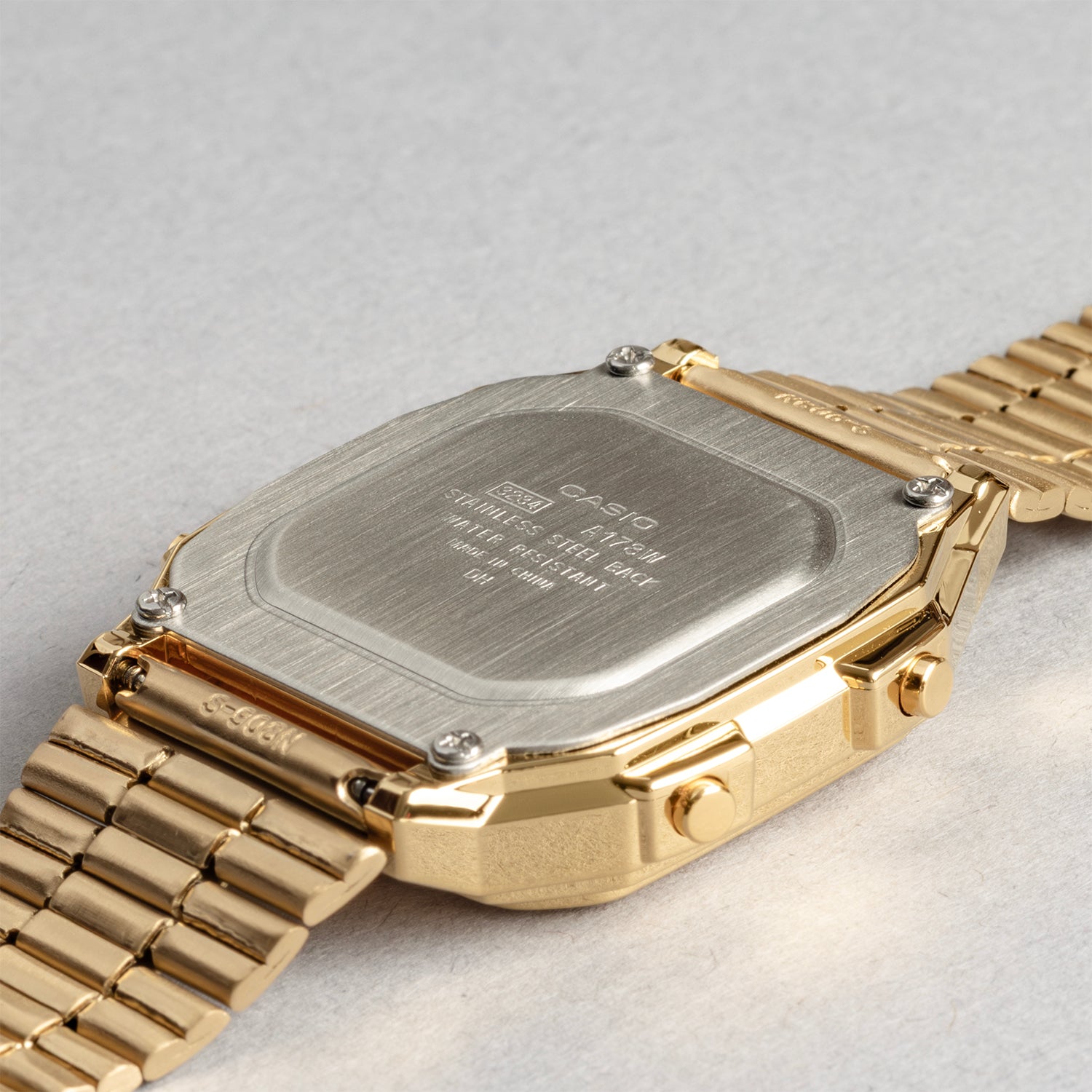 CASIO カシオ A178WGA-1A ゴールド ブラック文字盤 デジタル メンズ 腕時計 ケースバック