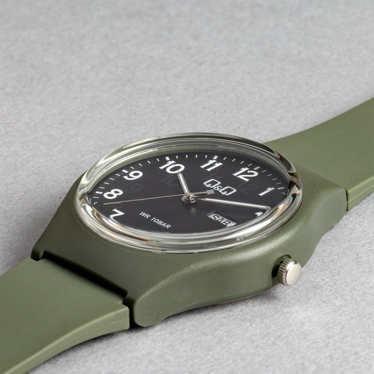 Q&Q キューアンドキュー A212J008Y カーキ ブラック文字盤 アナログ メンズ 腕時計 斜め