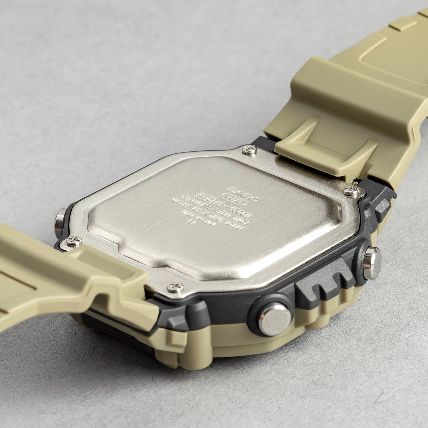 CASIO カシオ AE-1600H-5A ベージュ ブラック文字盤 デジタル メンズ 腕時計 ケースバック