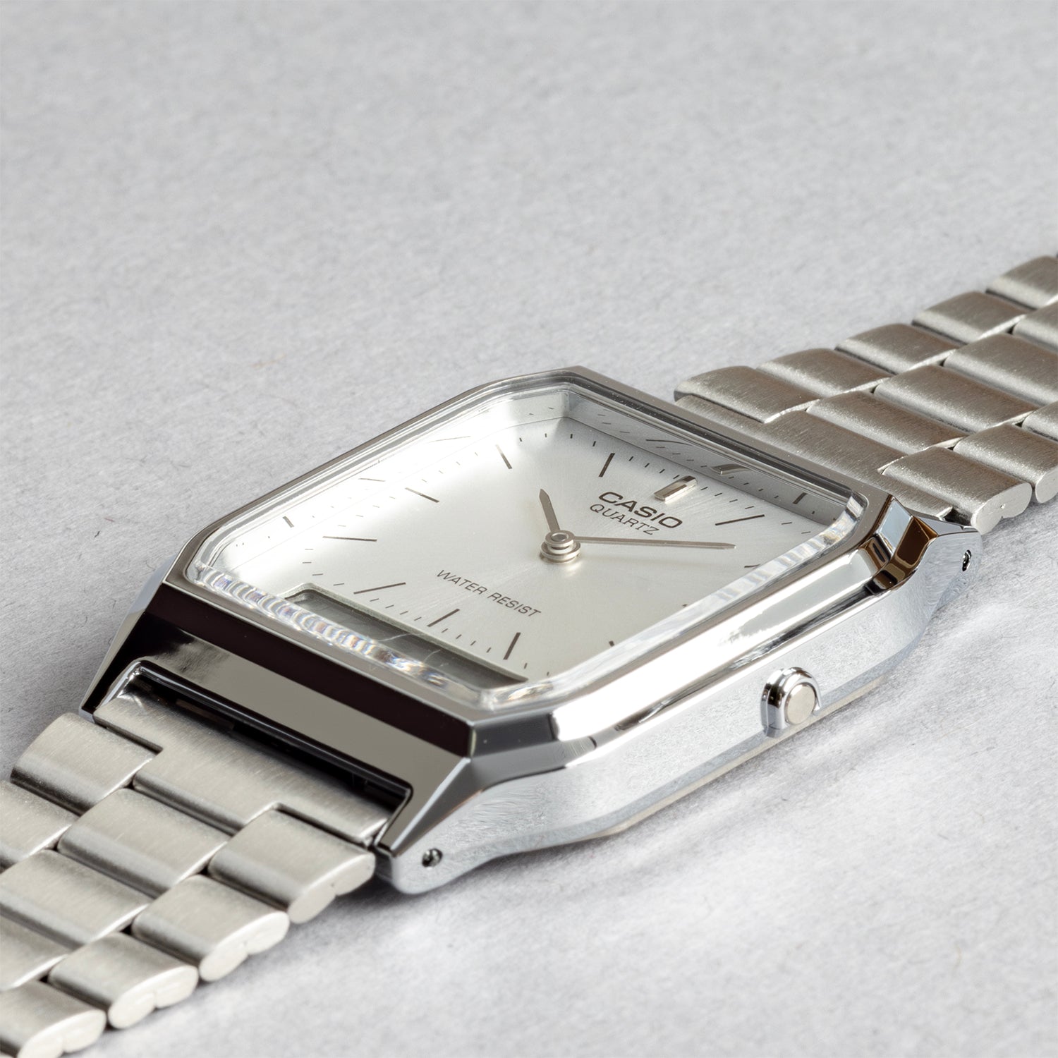 CASIO カシオ AQ-230A-7A シルバー シルバー文字盤 アナデジ メンズ 腕時計 斜め