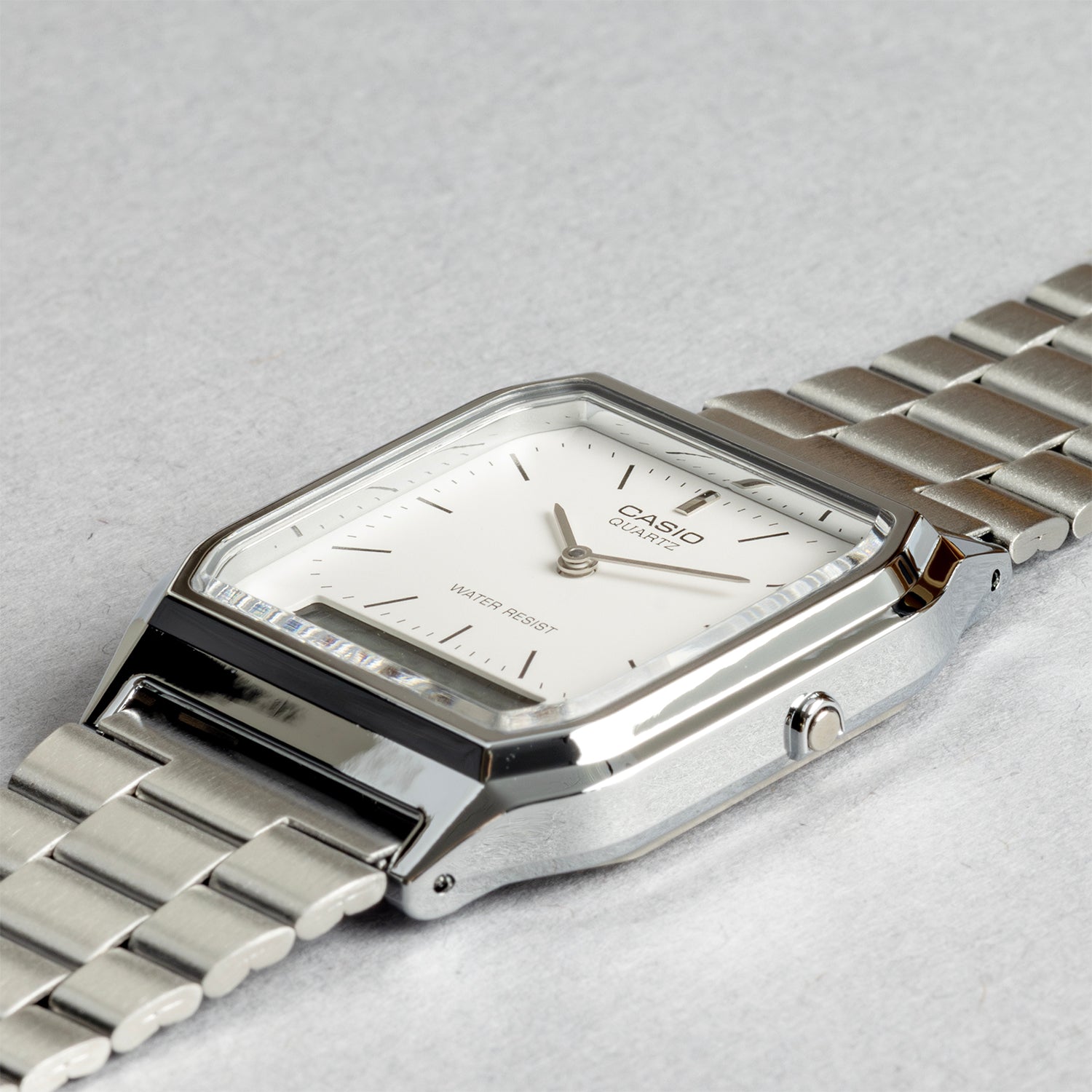 CASIO カシオ AQ-230A-7D シルバー ホワイト文字盤 アナデジ メンズ 腕時計 斜め