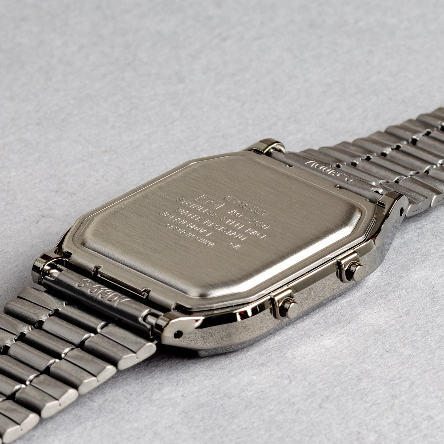 CASIO カシオ AQ-230GG-2A ガンメタ ブルー文字盤 アナデジ メンズ 腕時計 ケースバック