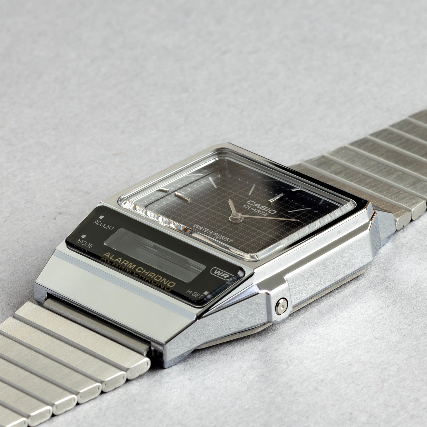 CASIO カシオ AQ-800E-1A シルバー ブラック文字盤 アナデジ メンズ 腕時計 斜め