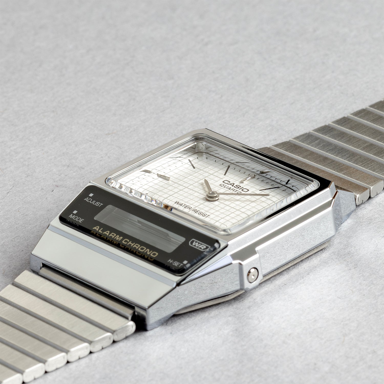 CASIO カシオ AQ-800E-7A シルバー ホワイト文字盤 アナデジ メンズ 腕時計 斜め