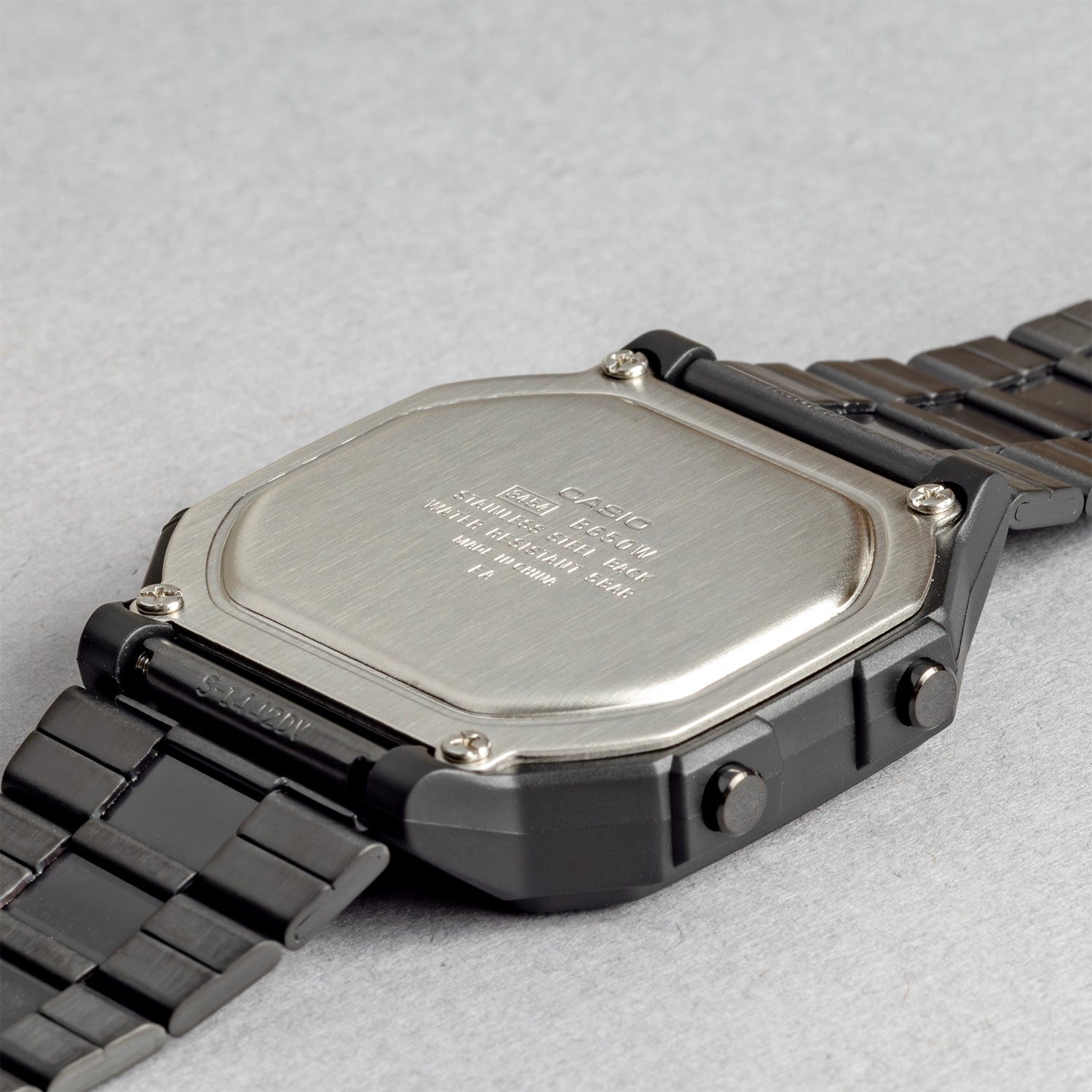 CASIO カシオ B650WB-1B ブラック ブラック文字盤 デジタル メンズ 腕時計 ケースバック