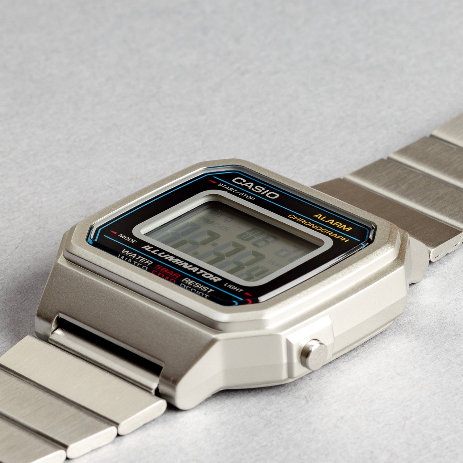 CASIO カシオ B650WD-1A シルバー ブラック文字盤 デジタル メンズ 腕時計 斜め