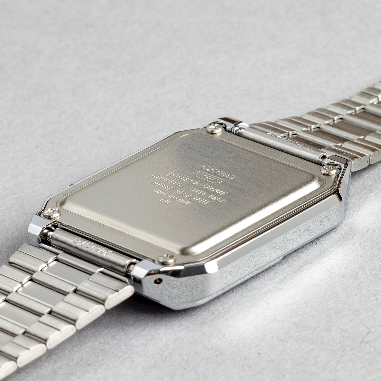 CASIO カシオ CA-500WE-4B シルバー レッド文字盤 デジタル メンズ 腕時計 ケースバック