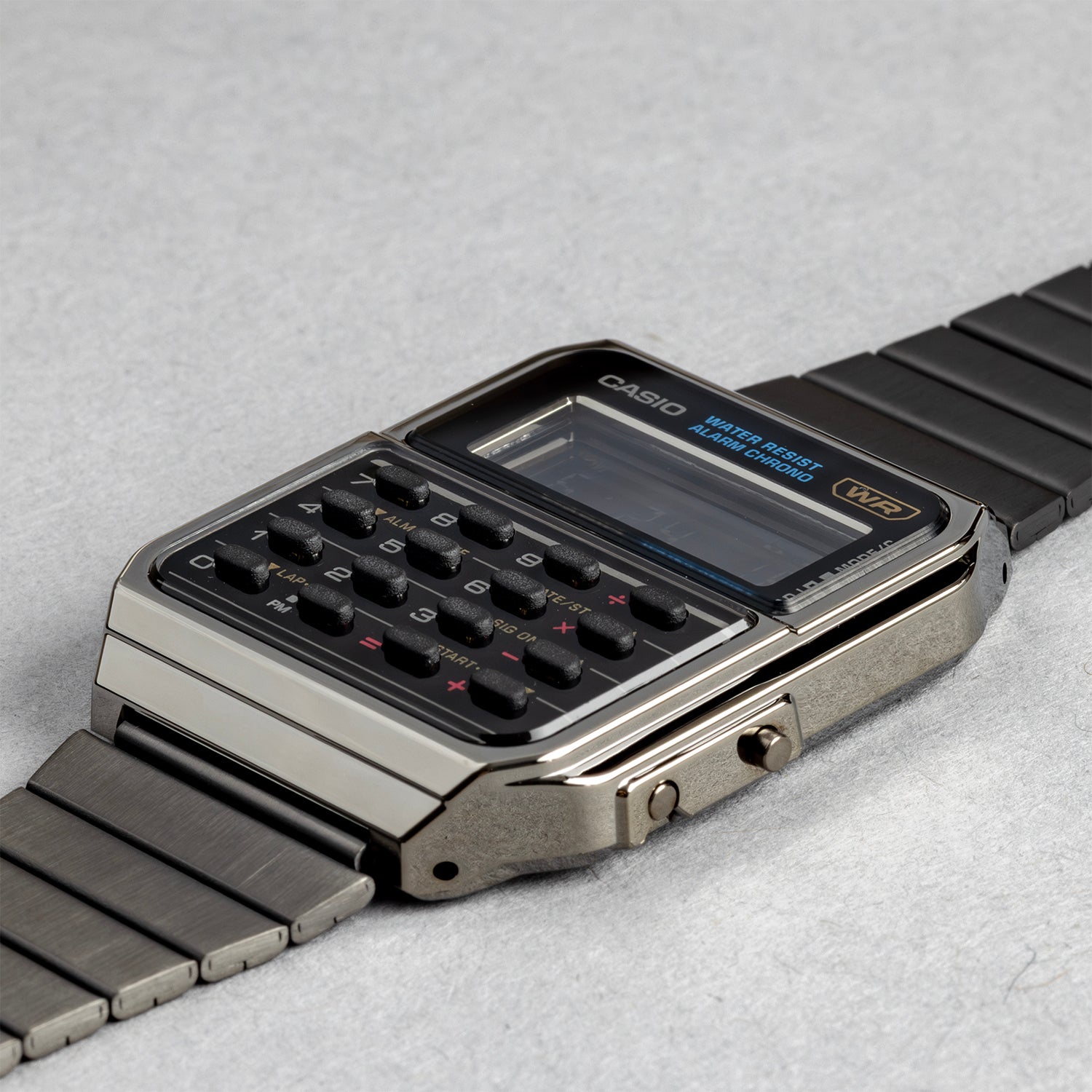 CASIO カシオ CA‑500WEGG‑1B ブラック ブラック文字盤 デジタル メンズ 腕時計 斜め