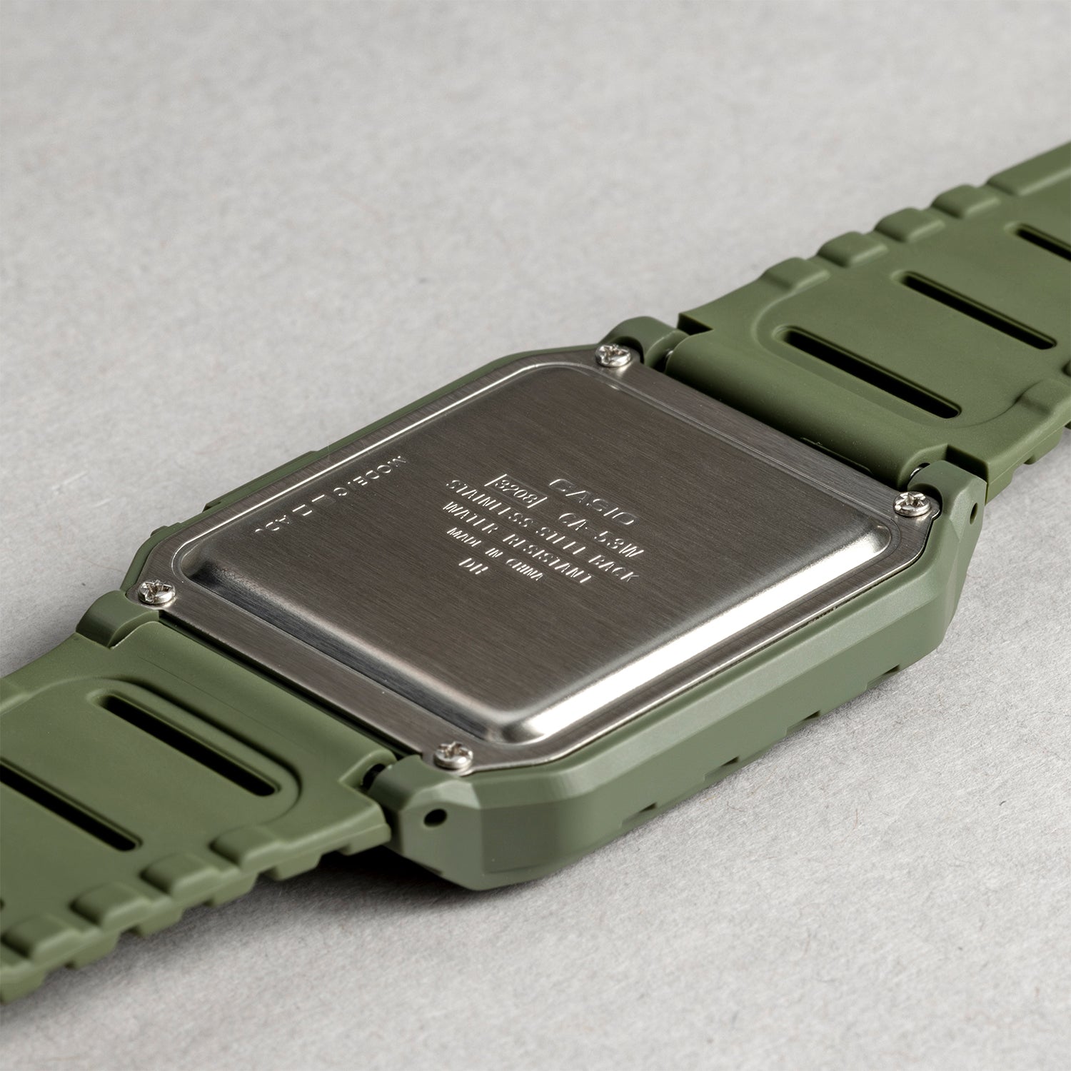 CASIO カシオ CA-53WF-3B グリーン ブラック文字盤 デジタル ユニセックス 腕時計