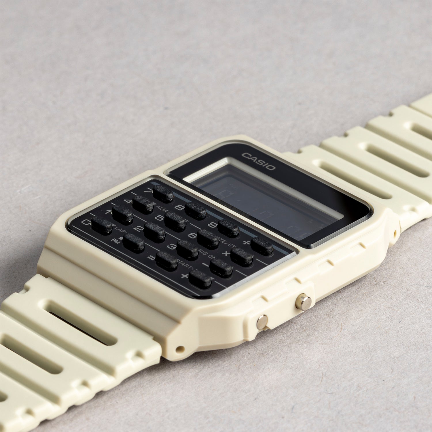 CASIO カシオ CA-53WF-8B ホワイト ブラック文字盤 デジタル ユニセックス 腕時計