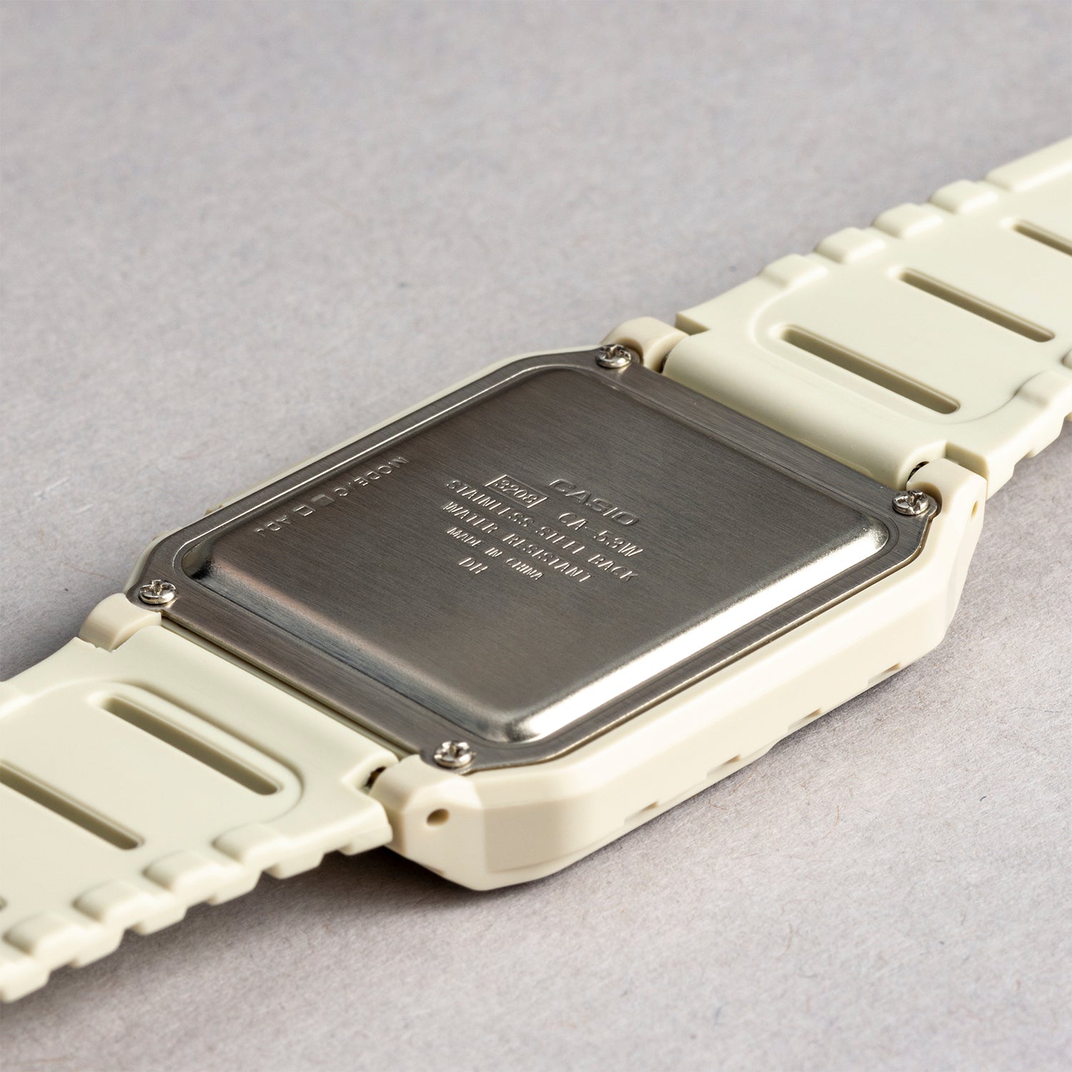 CASIO カシオ CA-53WF-8B ホワイト ブラック文字盤 デジタル ユニセックス 腕時計