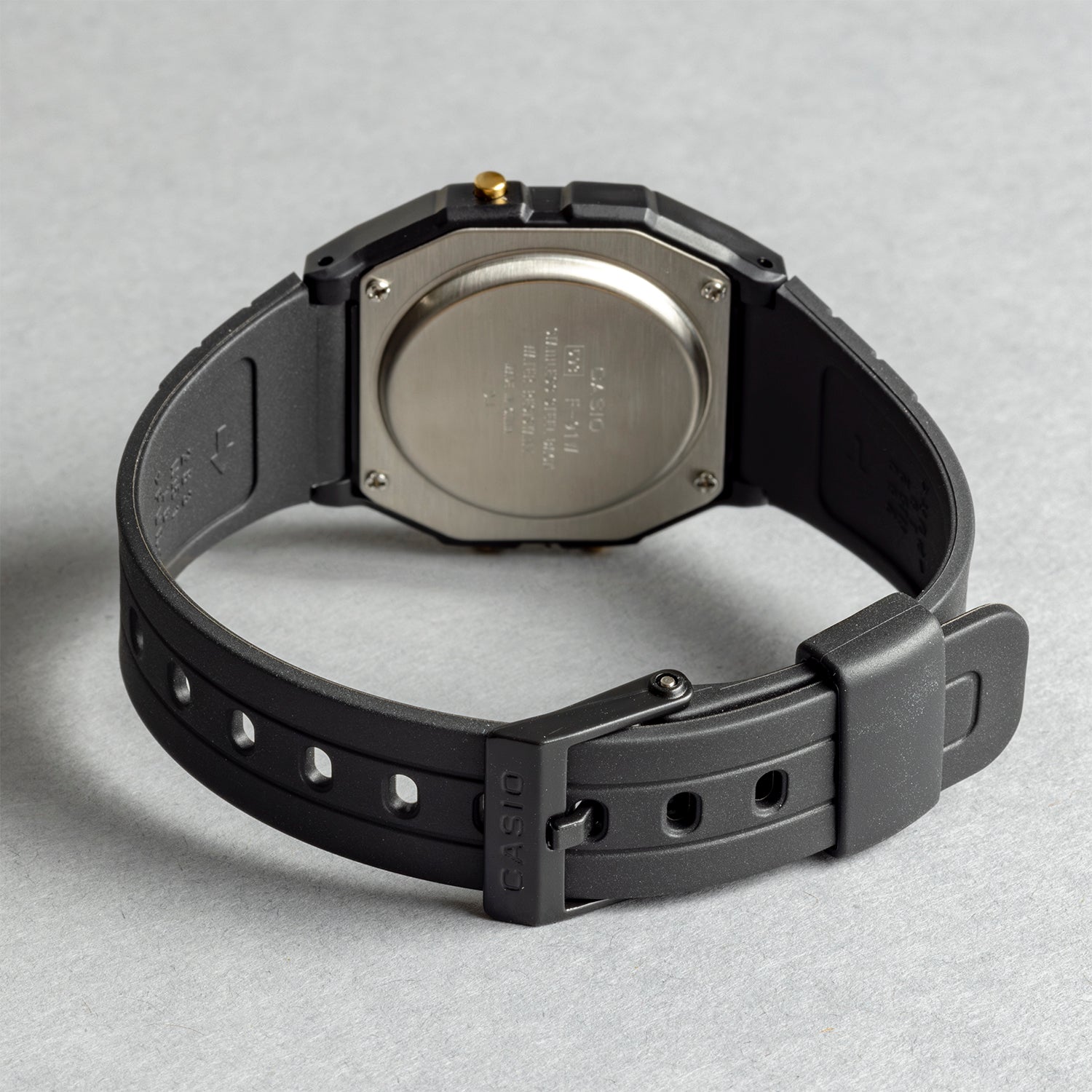 CASIO カシオ F-91WG-9 ブラック ゴールド文字盤 デジタル ユニセックス 腕時計