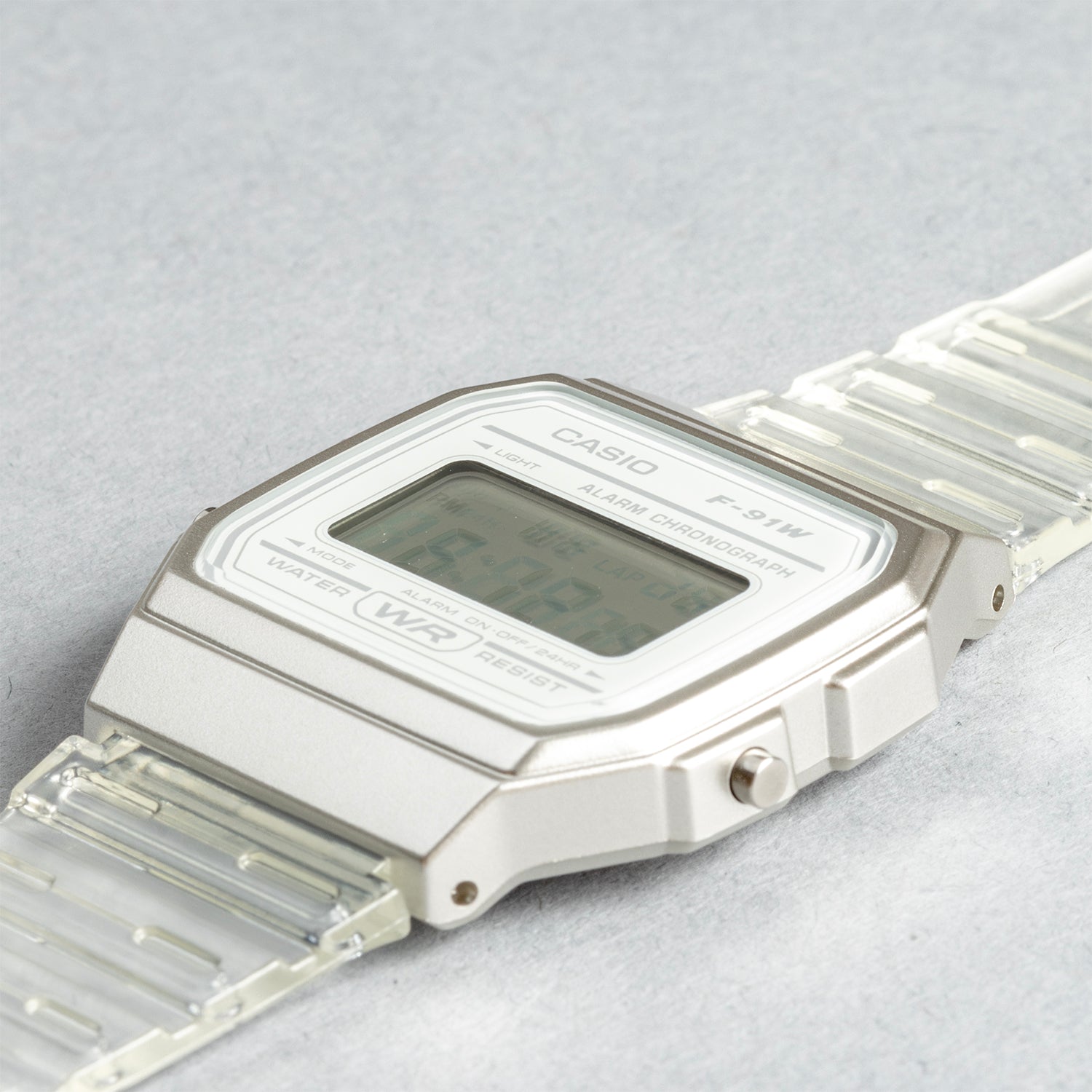 CASIO カシオ F-91WS-7 ホワイト ホワイト文字盤 デジタル ユニセックス 腕時計 斜め