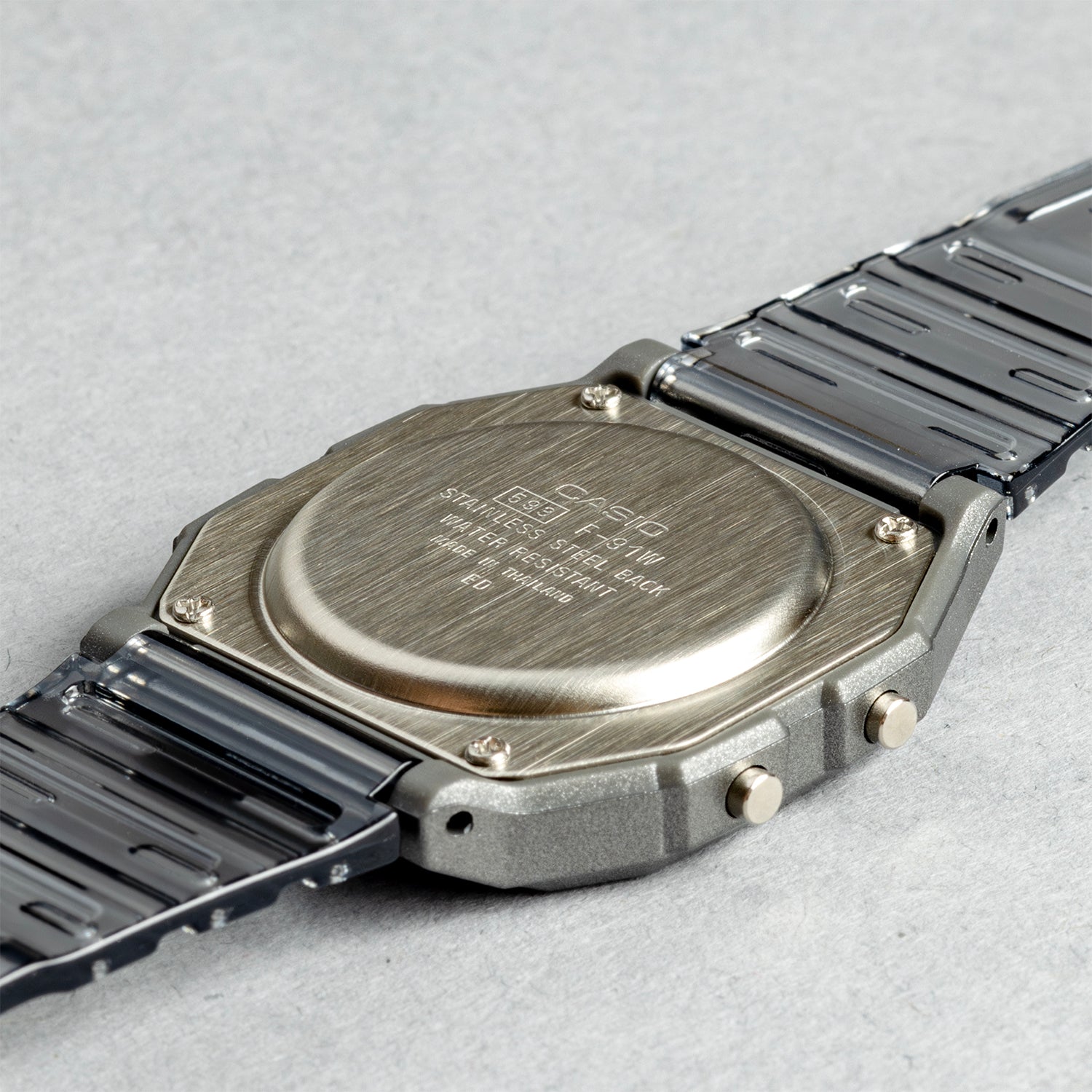 CASIO カシオ F-91WS-8 グレー グレー文字盤 デジタル ユニセックス 腕時計 ケースバック