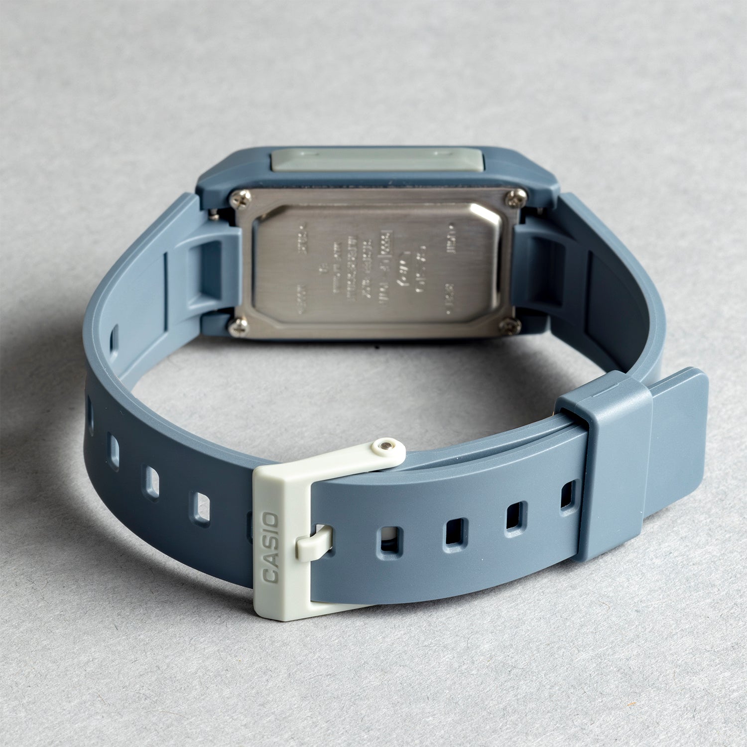 CASIO カシオ LF-10WH-2 ブルー ブルー文字盤 デジタル レディース 腕時計 ベルト