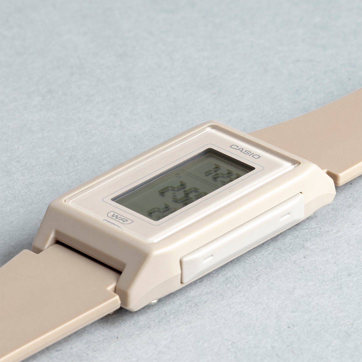 CASIO カシオ LF-10WH-4 ピンク ピンク文字盤 デジタル レディース 腕時計 斜め