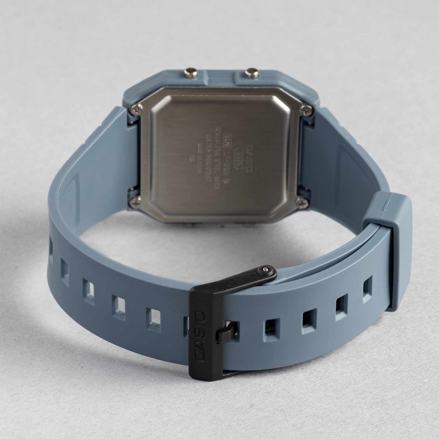 CASIO カシオ LF-30W-2A ブルー ブラック文字盤 デジタル レディース 腕時計 ベルト