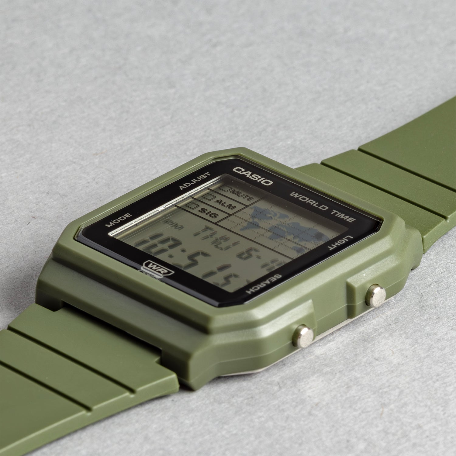 CASIO カシオ LF-30W-3A グリーン ブラック文字盤 デジタル レディース 腕時計 斜め