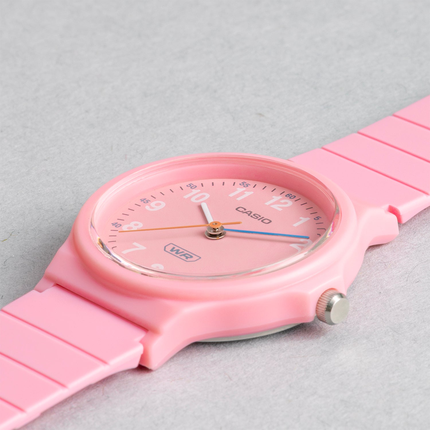 CASIO カシオ LQ-24B-4B ピンク ピンク文字盤 アナログ レディース 腕時計 斜め