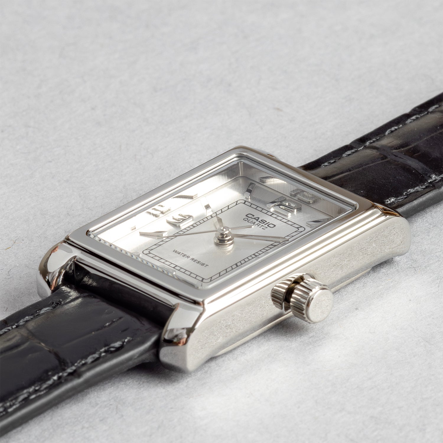 CASIO カシオ LTP-1234LL-7A ブラック シルバー文字盤 アナログ レディース 腕時計 斜め