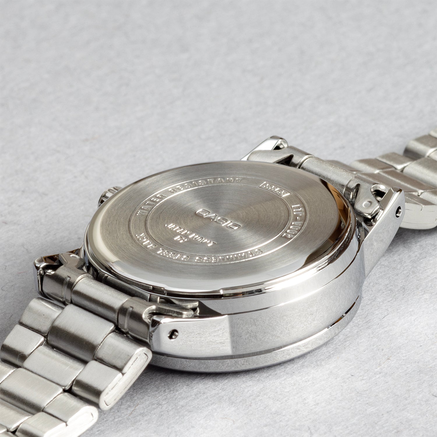 CASIO カシオ LTP-V002D-7A シルバー シルバー文字盤 アナログ レディース 腕時計 ケースバック