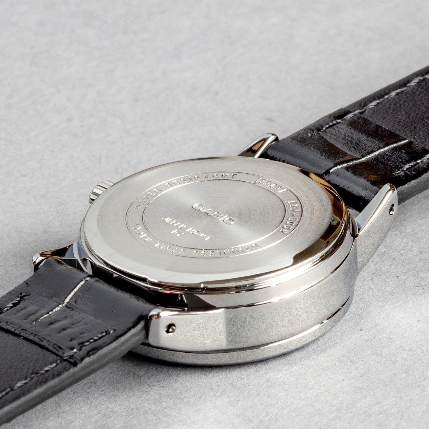 CASIO カシオ LTP-V002L-1A ブラック ブラック文字盤 アナログ レディース 腕時計 ケースバック