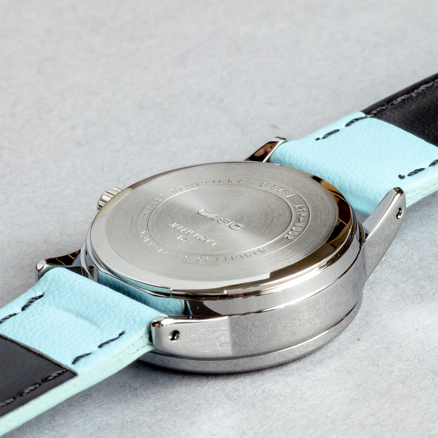 CASIO カシオ LTP-V002L-2B3 ライトブルー ライトブルー文字盤 アナログ レディース 腕時計 ケースバック