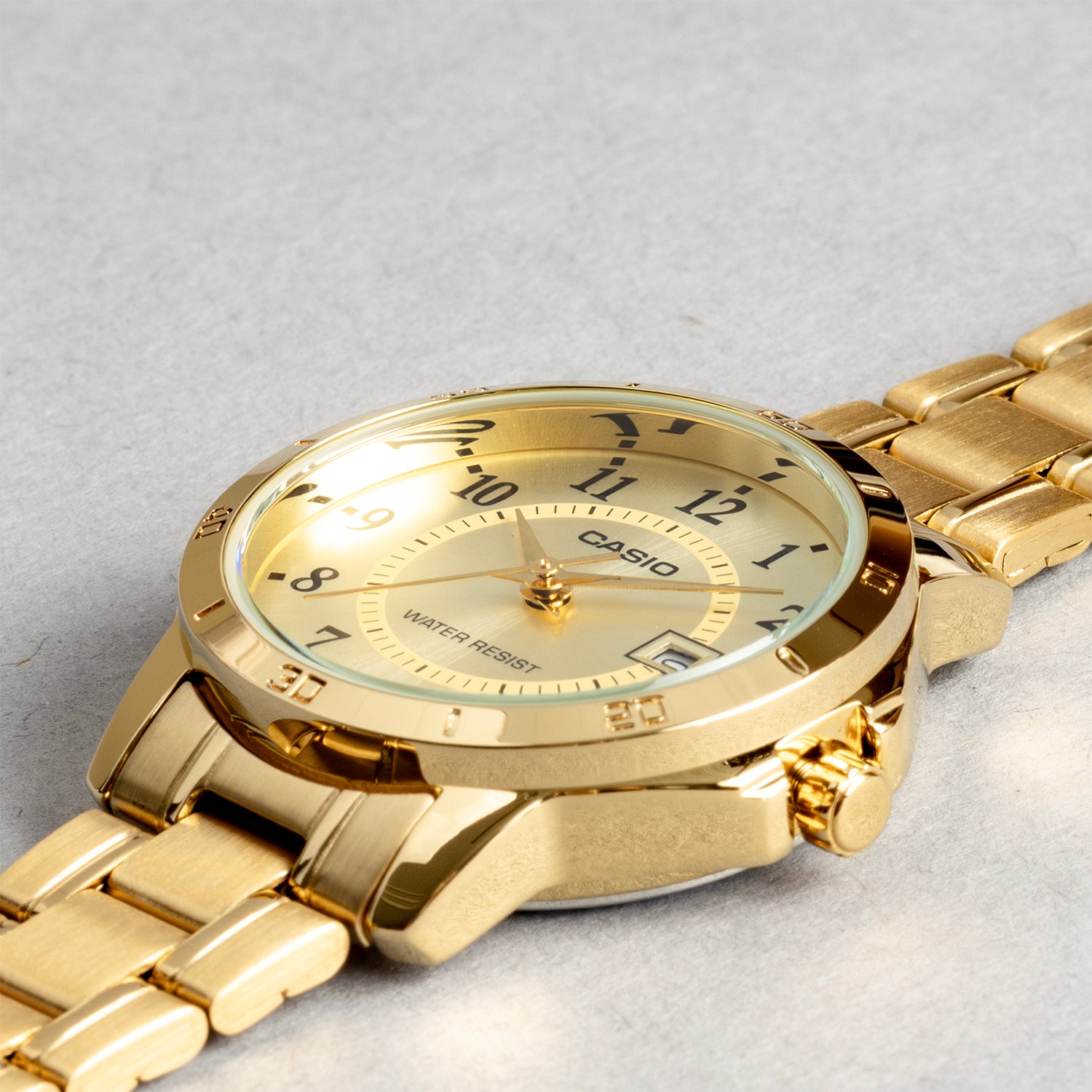 CASIO カシオ LTP-V004G-9B ゴールド シャンパン文字盤 アナログ レディース 腕時計