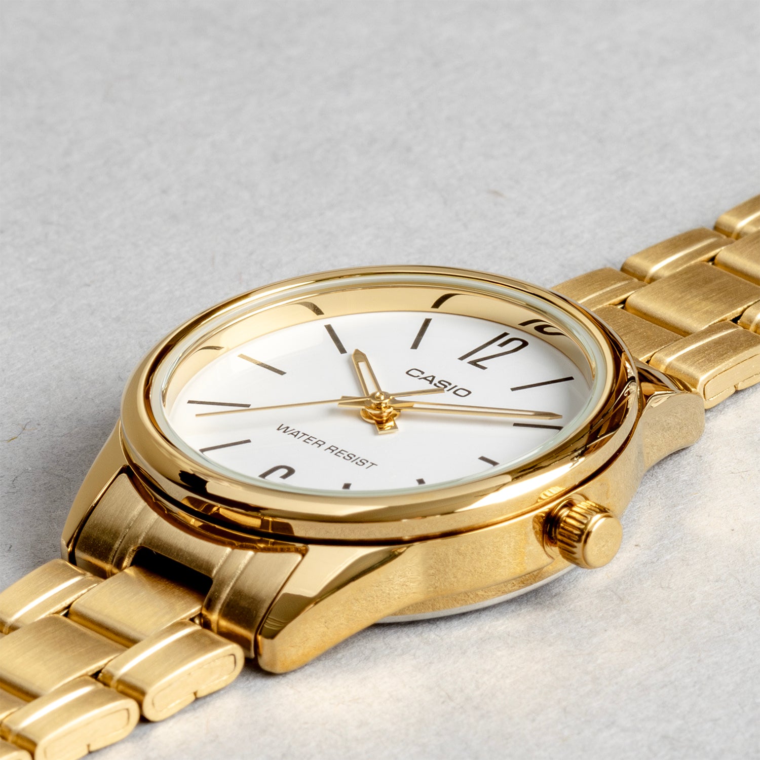 CASIO カシオ LTP-V005G-7B ゴールド ホワイト文字盤 アナログ レディース 腕時計