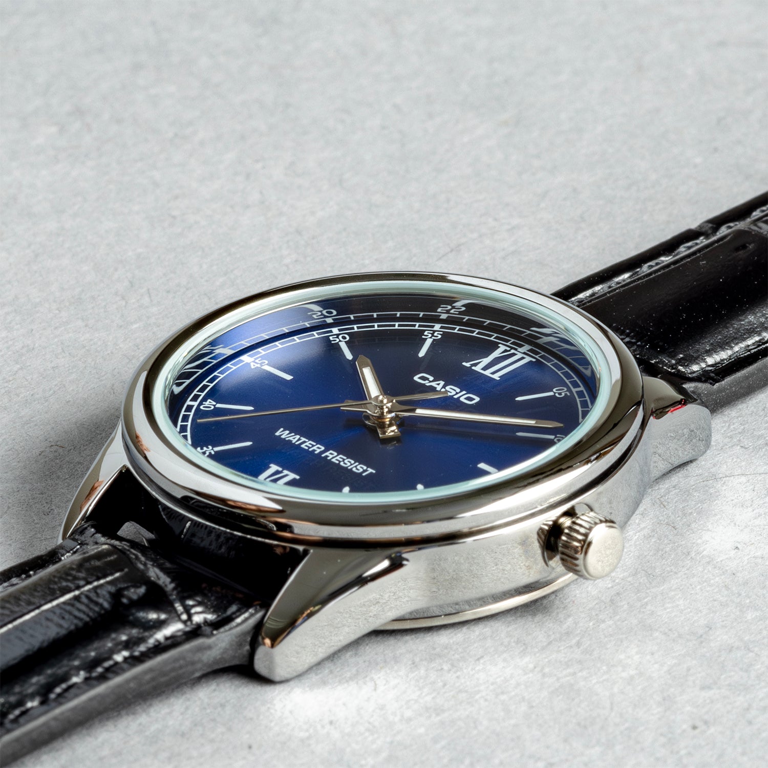 CASIO カシオ LTP-V005L-2B ブラック ブルー文字盤 アナログ レディース 腕時計