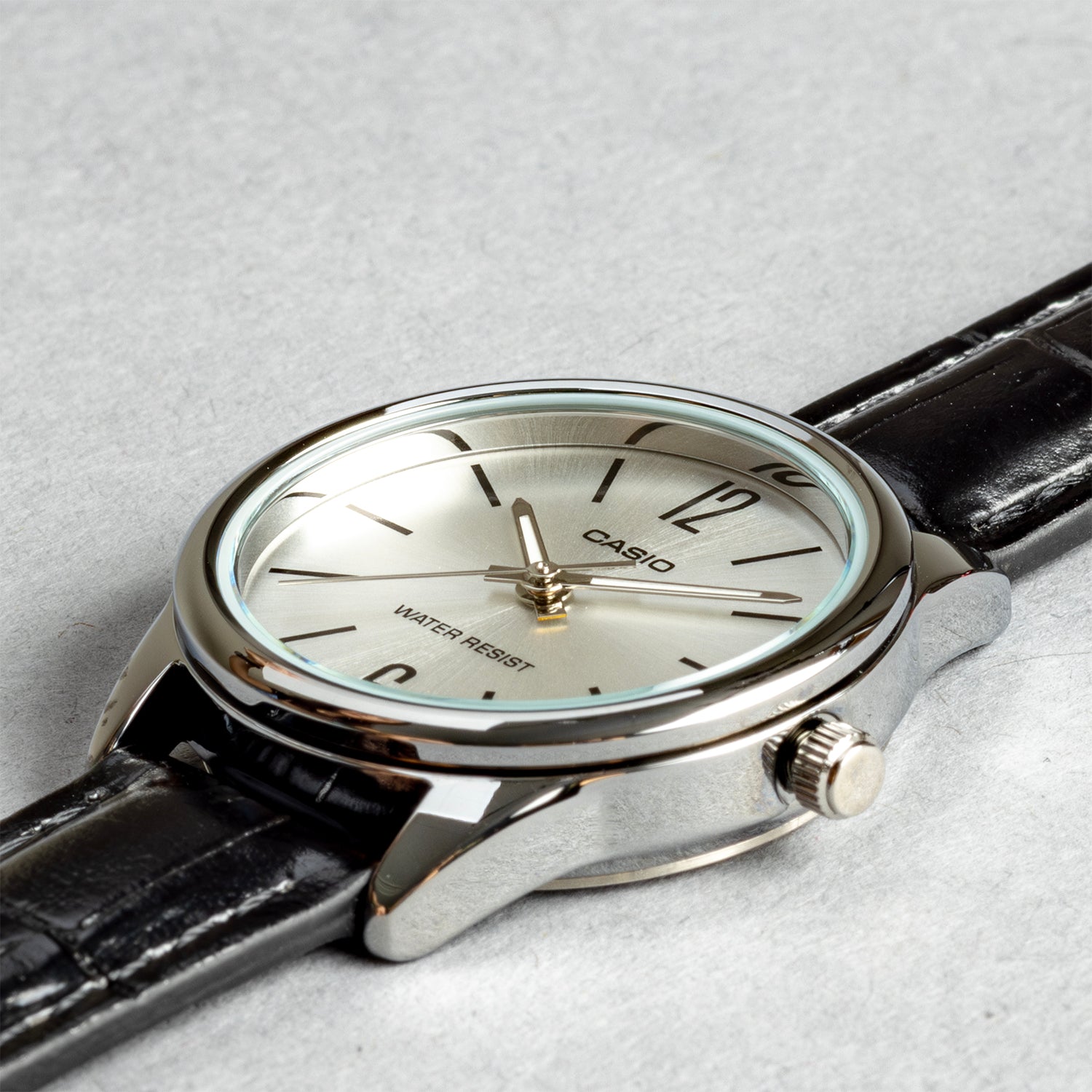 CASIO カシオ LTP-V005L-7B ブラック シルバー文字盤 アナログ レディース 腕時計