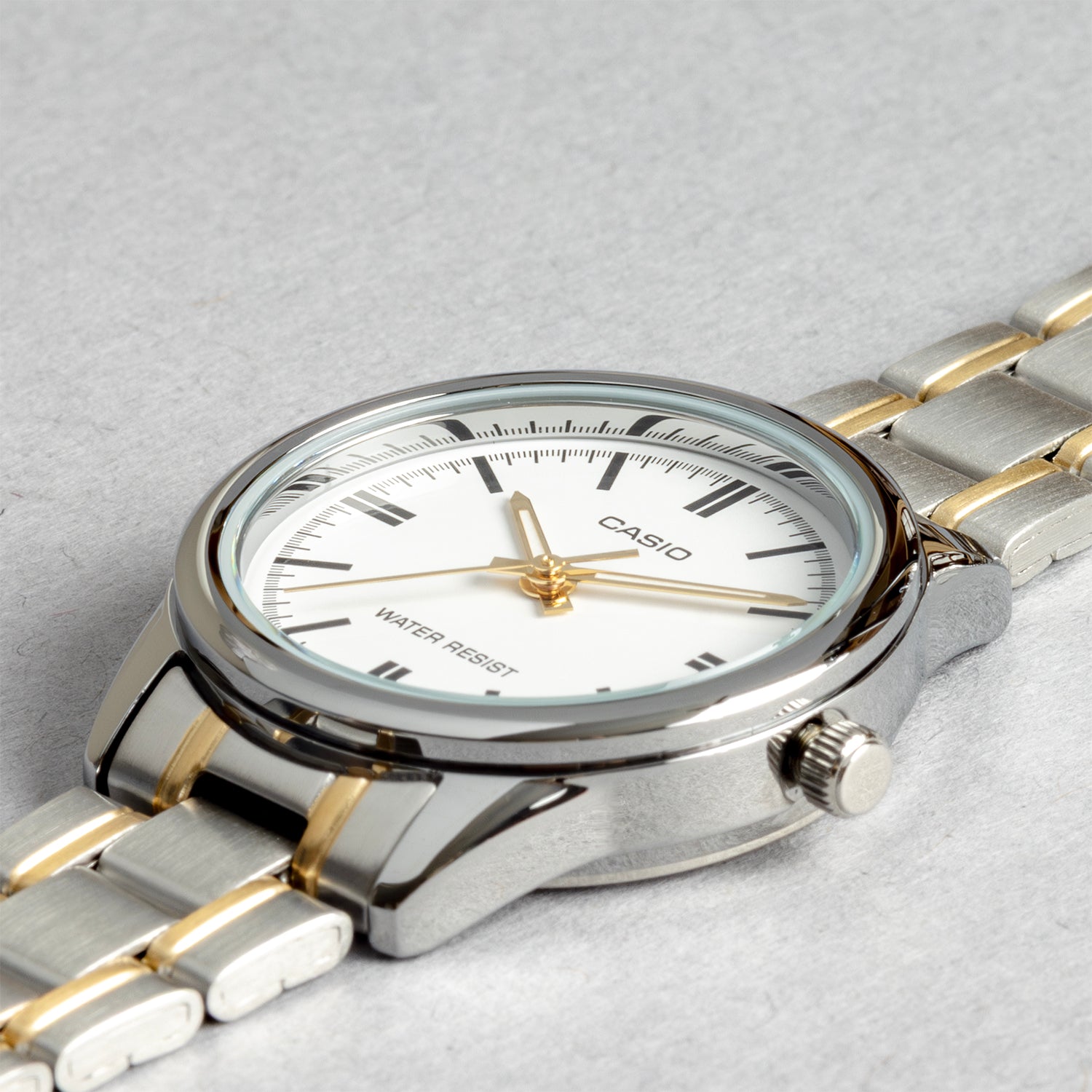 CASIO カシオ LTP-V005SG-7A シルバー&ゴールド ホワイト文字盤 アナログ レディース 腕時計