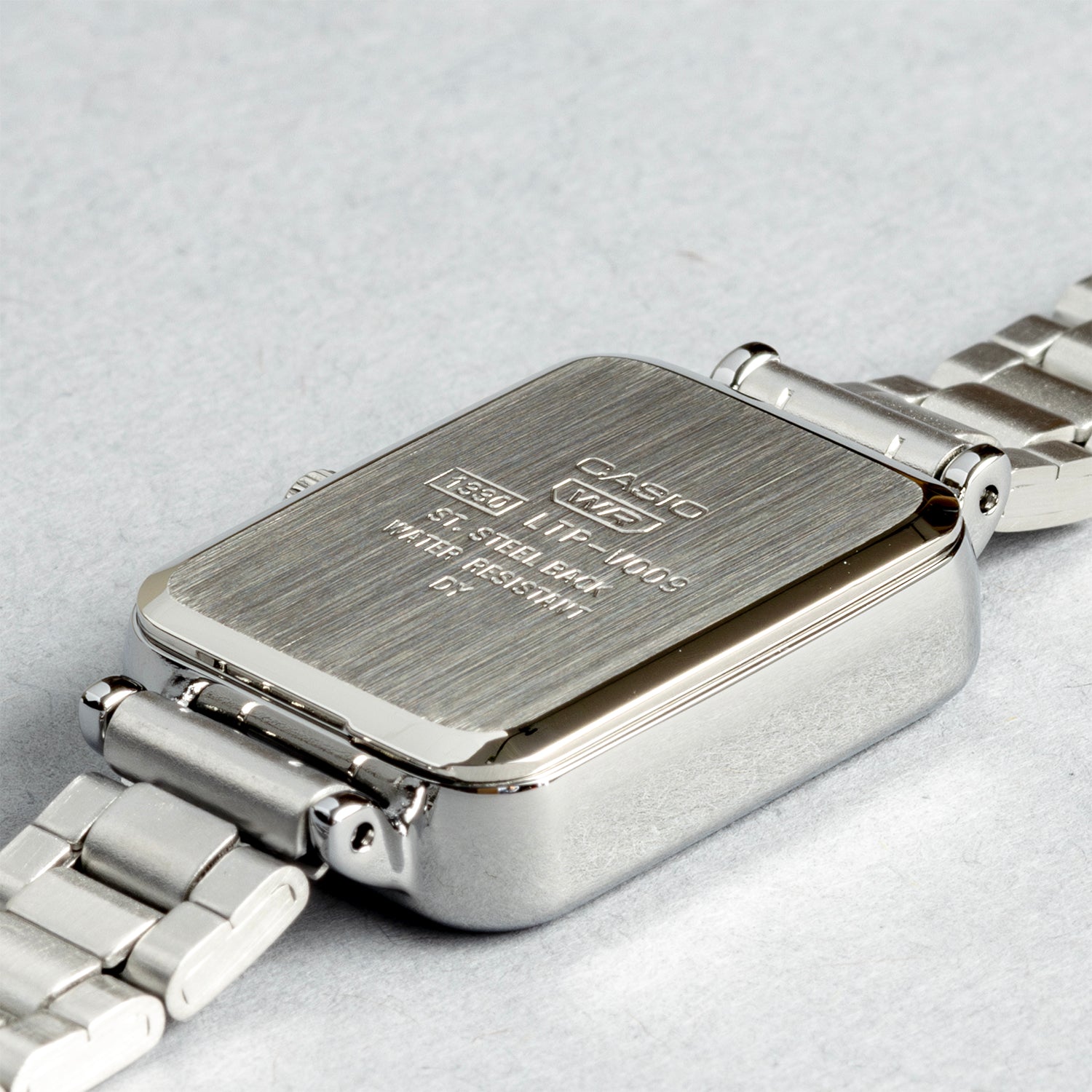 CASIO カシオ LTP‑V009D シルバー アナログ レディース 腕時計