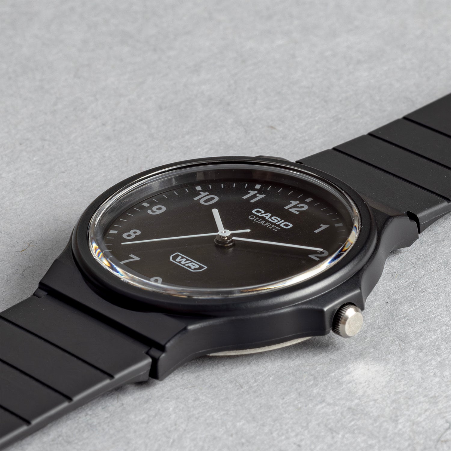 Casio Standard Mens MQ-24B. 腕時計 mq-24b-1b_2