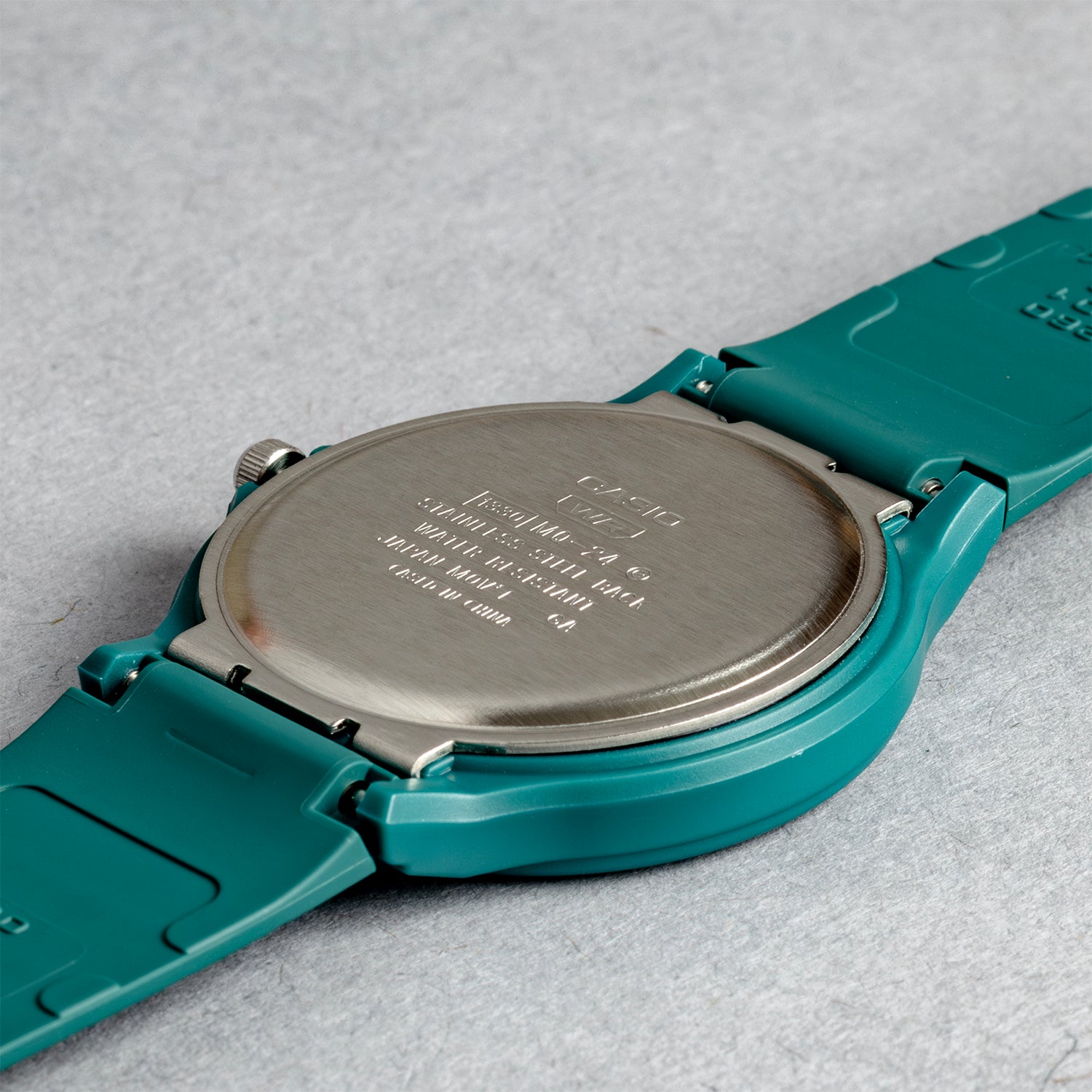 Casio Standard Mens MQ-24B. 腕時計 mq-24b-3b_3