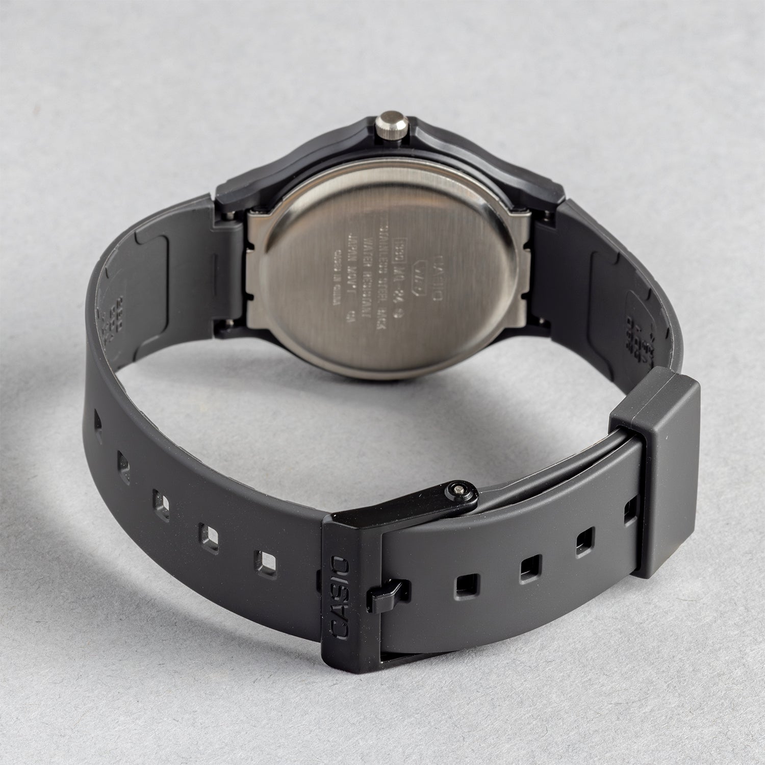 Casio Standard Mens MQ-24B. 腕時計 mq-24b-8b_4