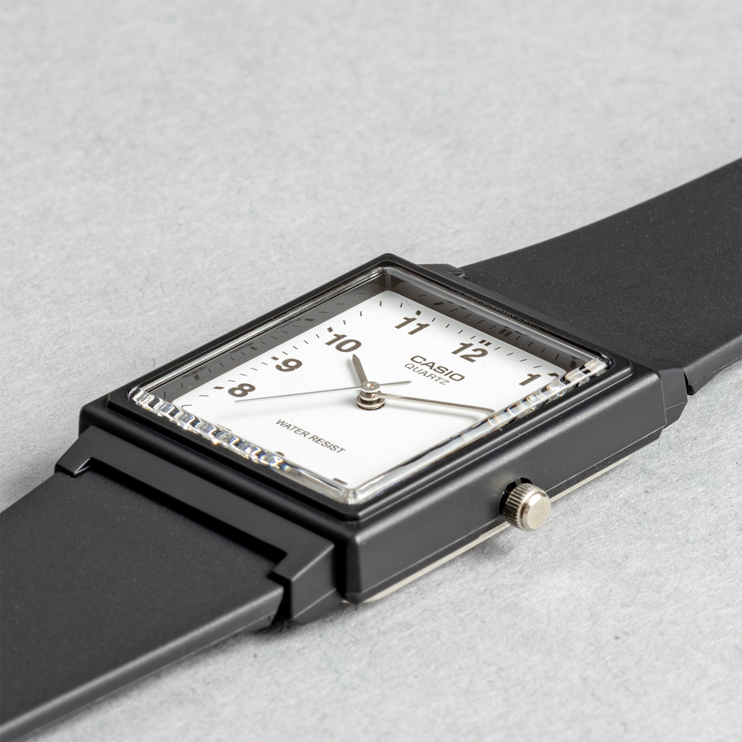 CASIO カシオ MQ-27-7B ブラック ホワイト文字盤 アナログ ユニセックス 腕時計