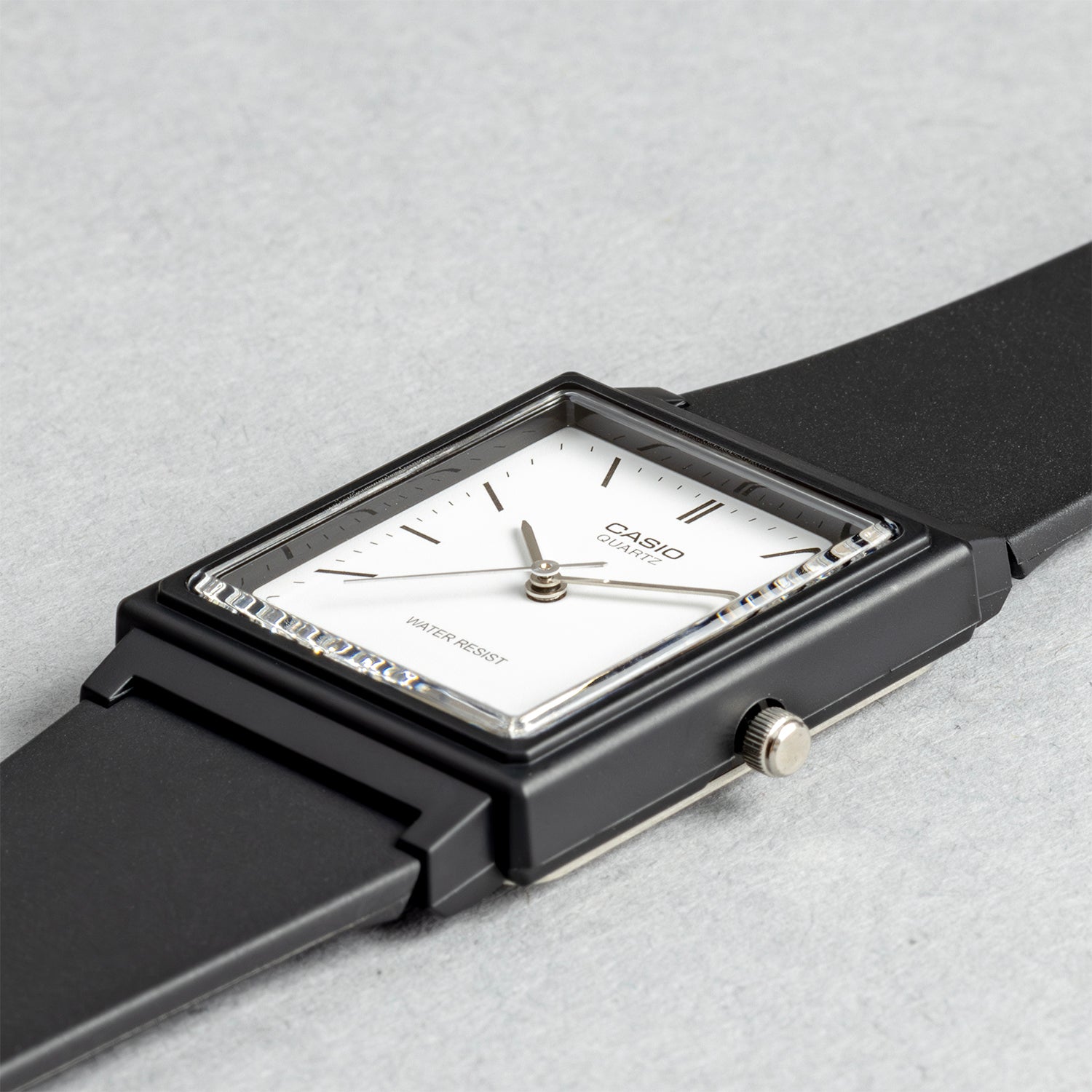 CASIO カシオ MQ-27-7E ブラック ホワイト文字盤 アナログ ユニセックス 腕時計