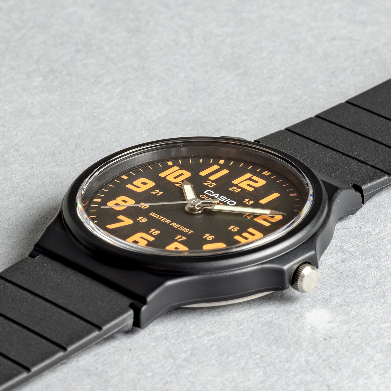 CASIO カシオ MQ-71-4B ブラック オレンジ文字盤 アナログ メンズ 腕時計