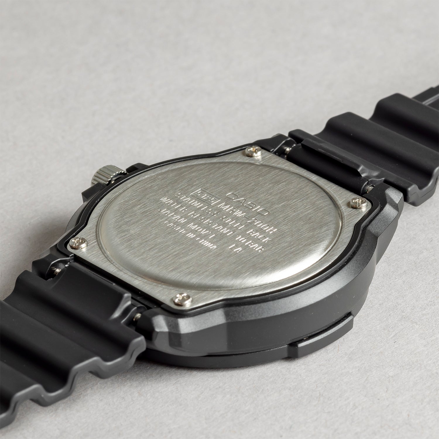 CASIO カシオ MRW-200H-9B ブラック イエロー文字盤 アナログ メンズ 腕時計 ケースバック