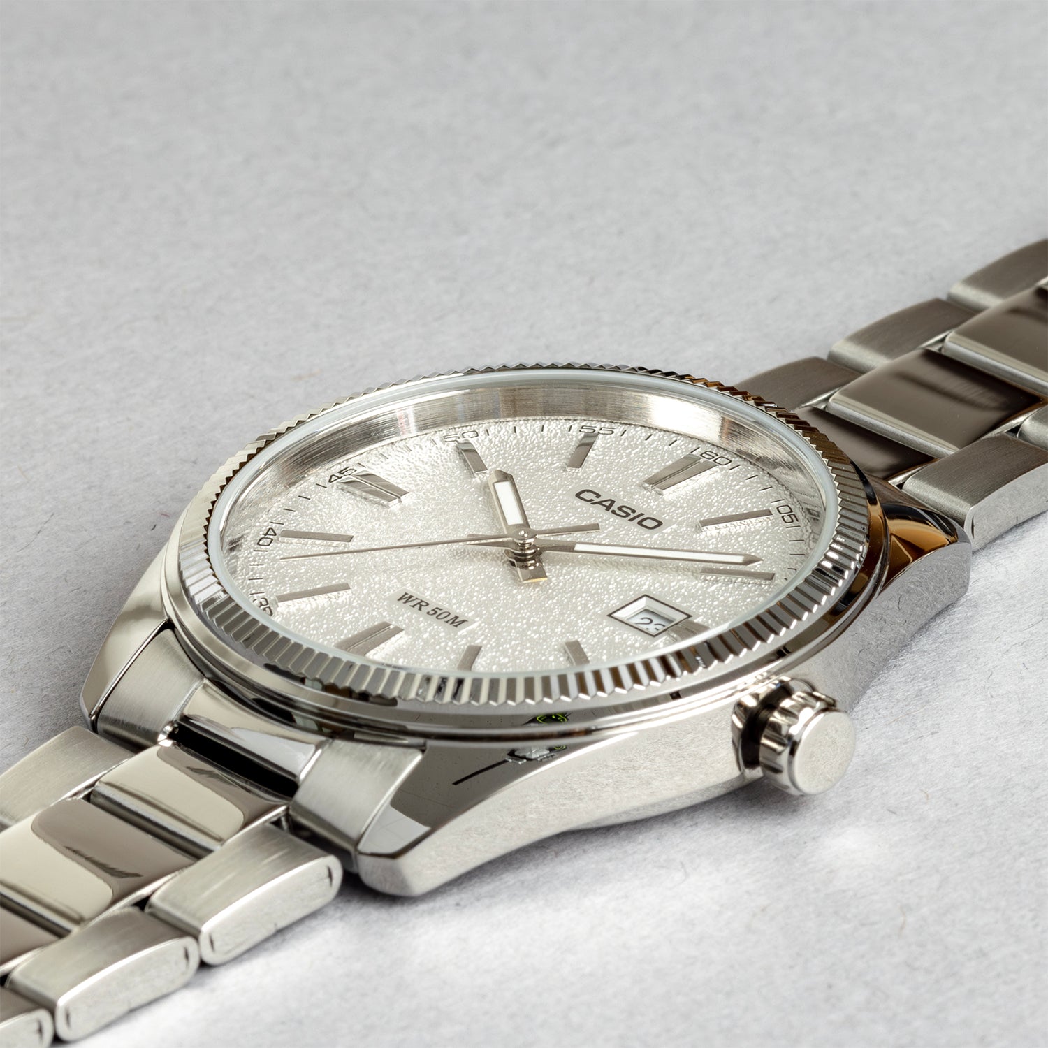 CASIO カシオ MTP-1302DA-7A シルバー シルバー文字盤 アナログ メンズ 腕時計 斜め