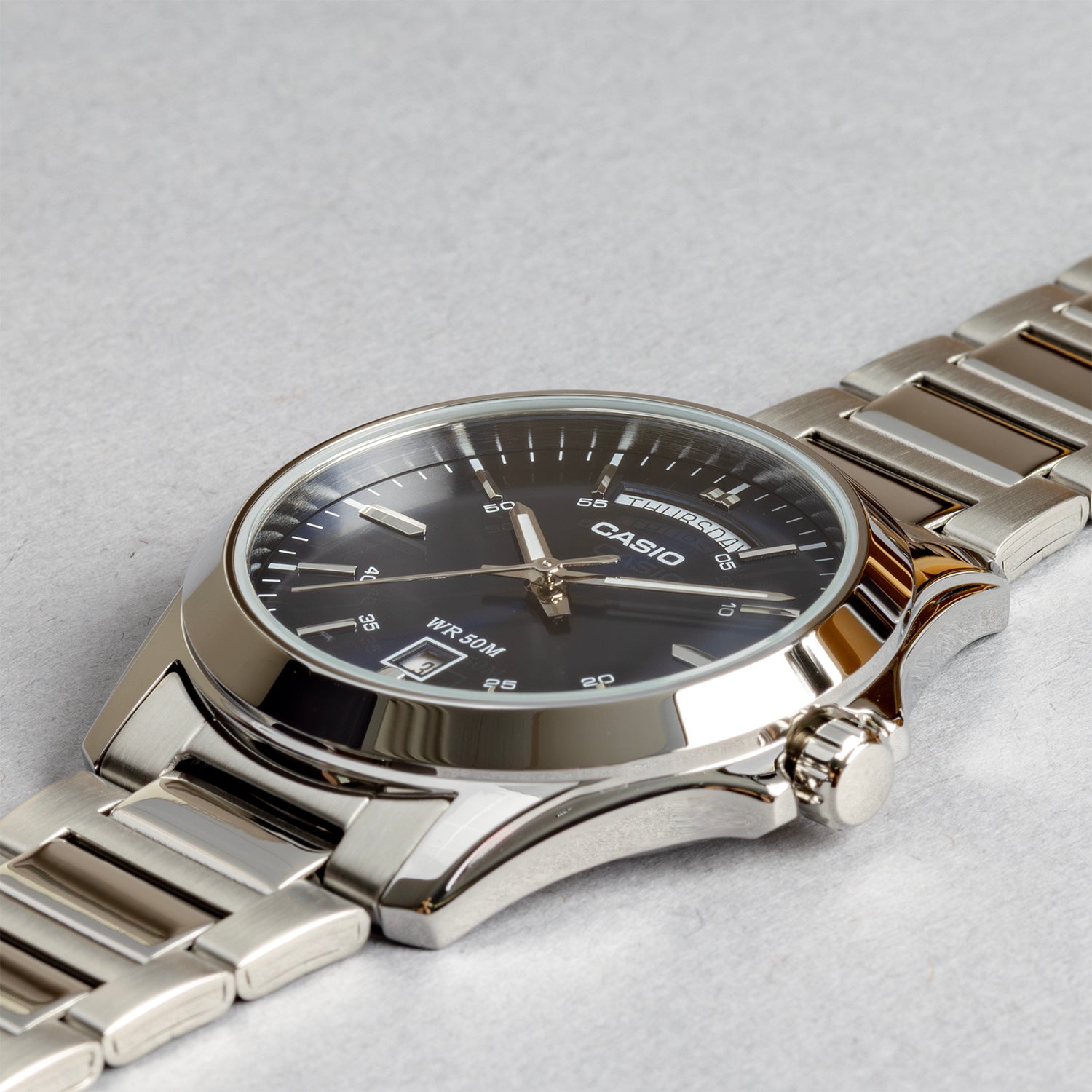 CASIO カシオ MTP-1370D-2A2 シルバー ネイビー文字盤 アナログ メンズ 腕時計 斜め