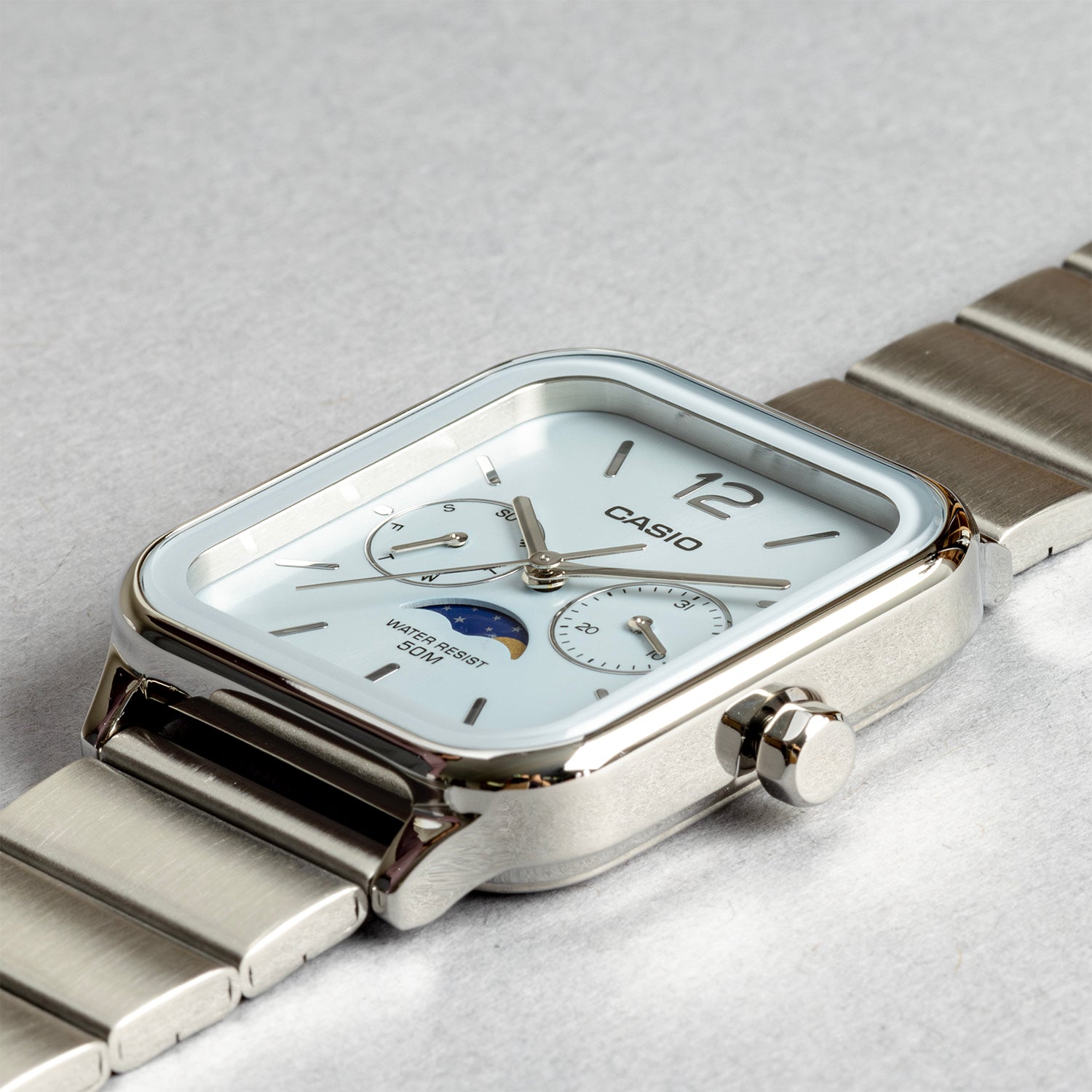 CASIO カシオ MTP-M305D-2A シルバー ライトブルー文字盤 アナログ メンズ 腕時計 斜め