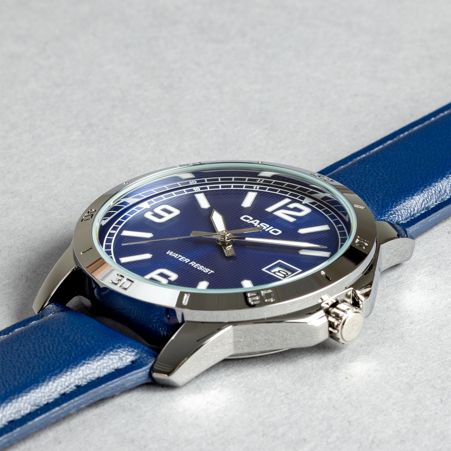 CASIO カシオ MTP-V004L-2B ネイビー ネイビー文字盤 アナログ メンズ 腕時計 斜め