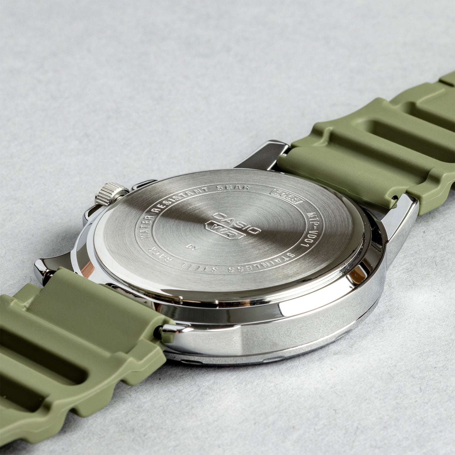 CASIO カシオ MTP-VD01-3E グリーン ブラック文字盤 アナログ メンズ 腕時計