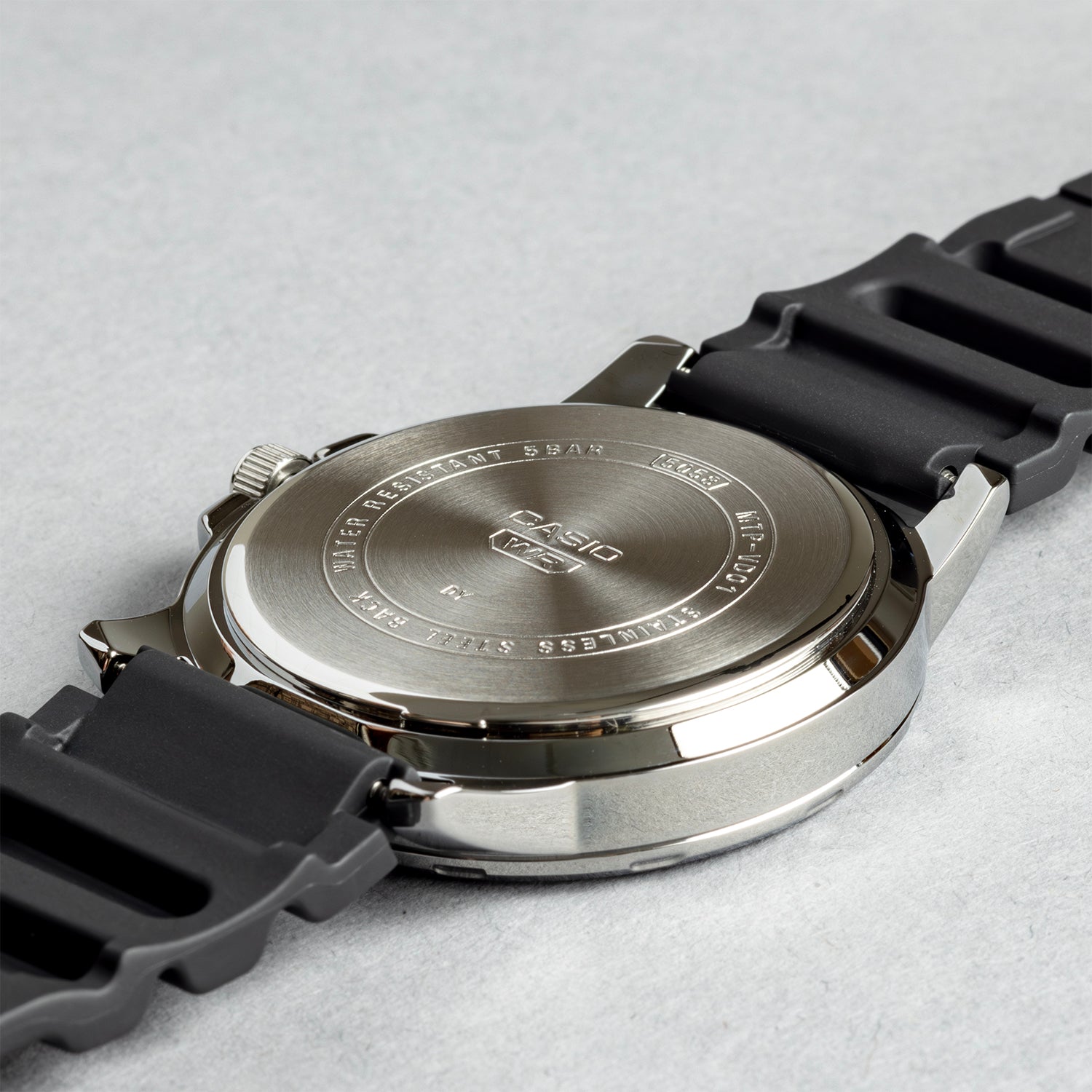 CASIO カシオ MTP-VD01 ブラック アナログ メンズ 腕時計