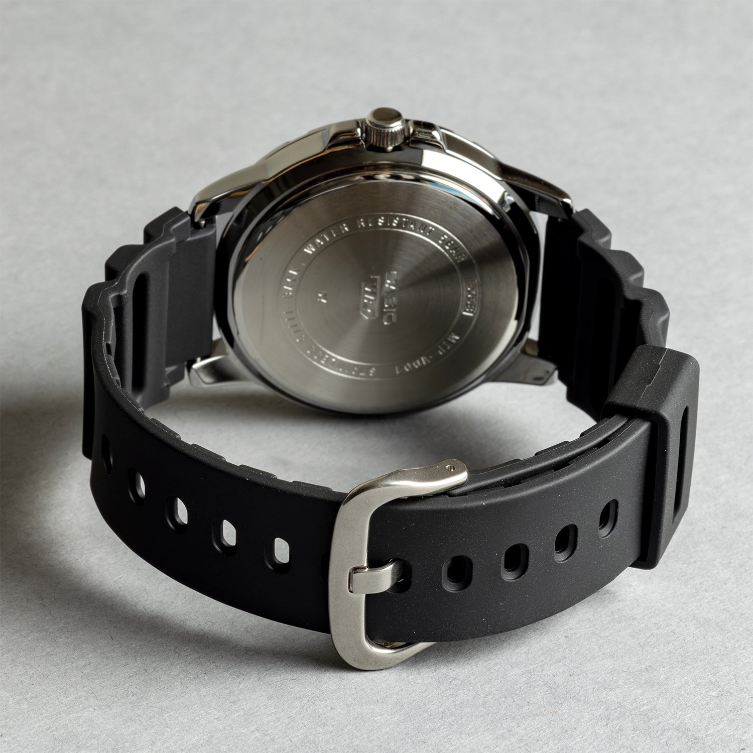 CASIO カシオ MTP-VD01 ブラック アナログ メンズ 腕時計